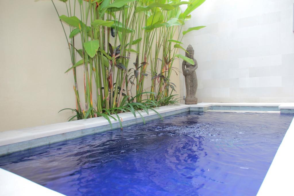 Villa Anyelir Seminyak  Phòng bức ảnh