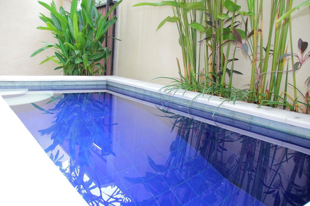Villa Anyelir Seminyak  Phòng bức ảnh