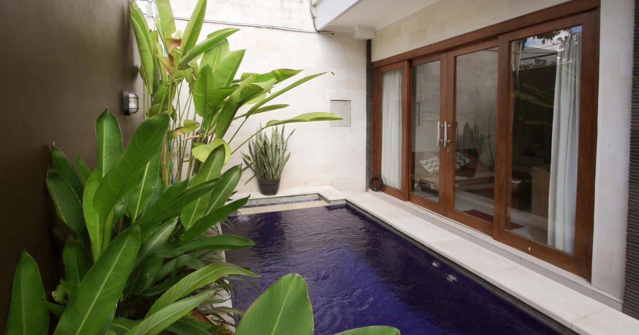 Villa Anyelir Seminyak  Ngoại thất bức ảnh
