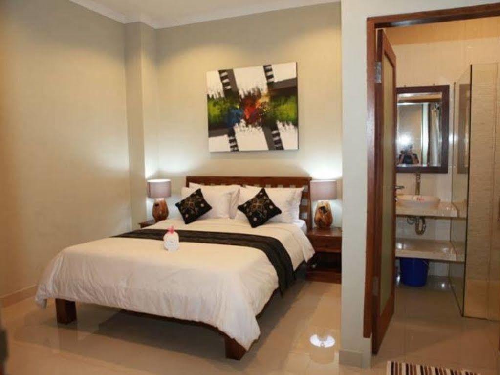 Villa Anyelir Seminyak  Ngoại thất bức ảnh